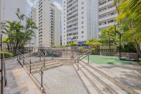 Apartamento à venda com 138m², 3 quartos e 3 vagas Apartamento à venda com 138m², 3 quartos e 3 vagasÁrea comum