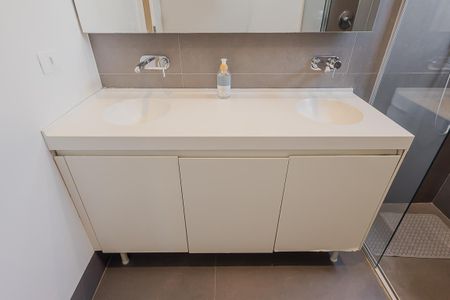 Apartamento à venda com 138m², 3 quartos e 3 vagas Apartamento à venda com 138m², 3 quartos e 3 vagasBanheiro da Suíte 3