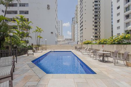 Apartamento à venda com 138m², 3 quartos e 3 vagas Apartamento à venda com 138m², 3 quartos e 3 vagasPiscina