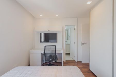 Apartamento à venda com 138m², 3 quartos e 3 vagas Apartamento à venda com 138m², 3 quartos e 3 vagasSuíte 2