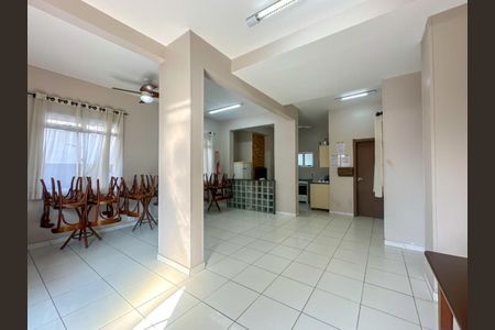 Apartamento para alugar com 64m², 3 quartos e 1 vagaÁrea Comum 