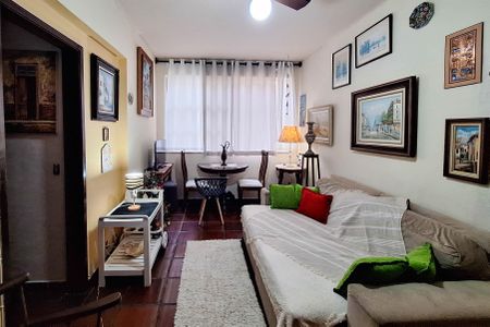 Sala de apartamento para alugar com 1 quarto, 56m² em Icaraí, Niterói