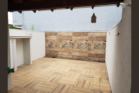 Casa de condomínio à venda com 173m², 4 quartos e 2 vagasÁrea externa