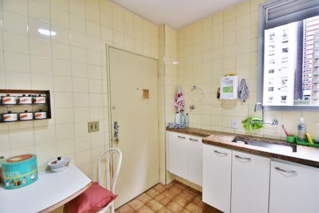 Apartamento à venda com 90m², 3 quartos e 2 vagascozinha