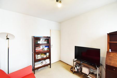 Apartamento à venda com 90m², 3 quartos e 2 vagasquarto 2