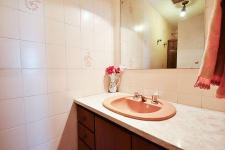 Apartamento à venda com 90m², 3 quartos e 2 vagasbanheiro coorredor