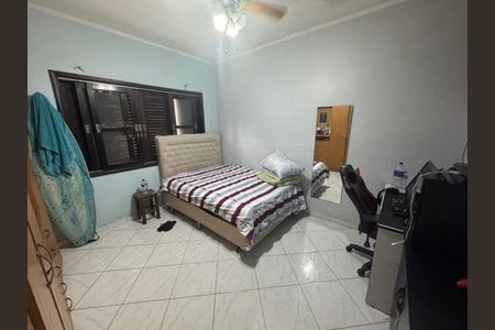 Casa à venda com 260m², 5 quartos e 6 vagas Casa à venda com 260m², 5 quartos e 6 vagasquarto superior