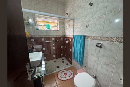 Casa à venda com 260m², 5 quartos e 6 vagas Casa à venda com 260m², 5 quartos e 6 vagasbanheiro superior