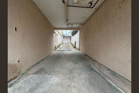 Casa à venda com 260m², 5 quartos e 6 vagas Casa à venda com 260m², 5 quartos e 6 vagasacesso garagem