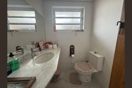 Casa à venda com 260m², 5 quartos e 6 vagas Casa à venda com 260m², 5 quartos e 6 vagasFoto 29