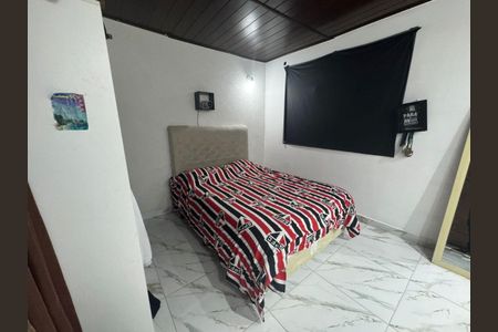 Casa à venda com 260m², 5 quartos e 6 vagas Casa à venda com 260m², 5 quartos e 6 vagasquarto andar inferior