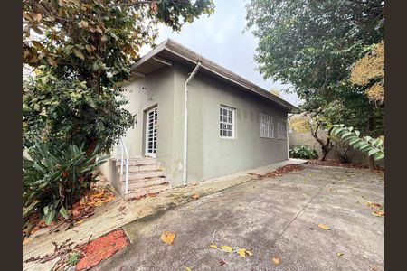 Casa à venda com 704m², 3 quartos e 8 vagasFoto 08