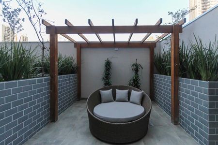 Apartamento para alugar com 44m², 2 quartos e 1 vaga