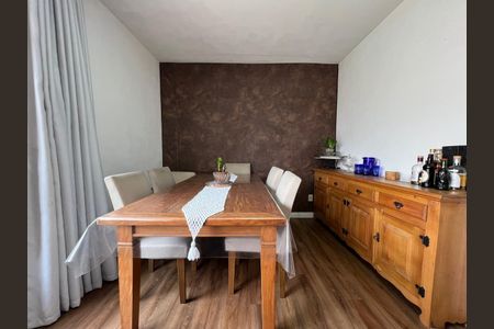 Casa à venda com 300m², 3 quartos e 2 vagasFoto 14