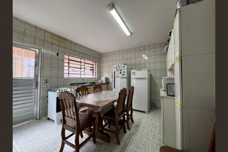 Casa à venda com 300m², 3 quartos e 2 vagasFoto 51