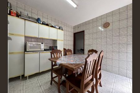 Casa à venda com 300m², 3 quartos e 2 vagasFoto 49
