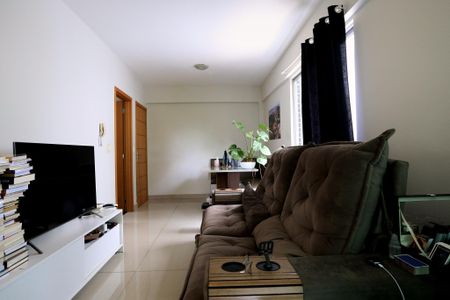 Apartamento à venda com 87m², 2 quartos e 2 vagasSala