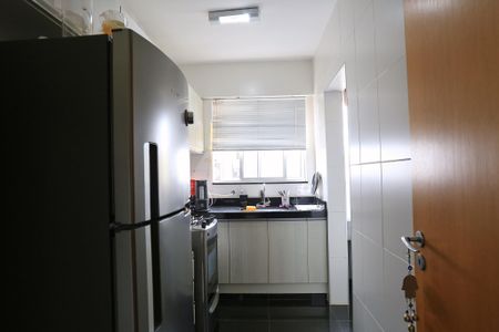 Apartamento à venda com 87m², 2 quartos e 2 vagasCozinha