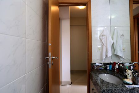 Apartamento à venda com 87m², 2 quartos e 2 vagasBanheiro