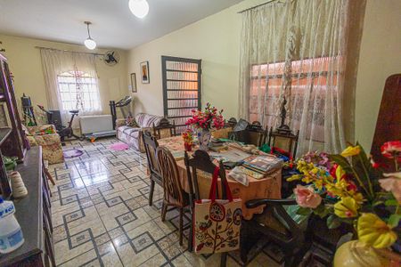 sala de casa à venda com 3 quartos, 400m² em São Bernardo, Belo Horizonte