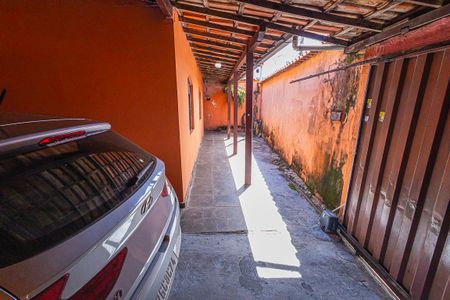 Casa à venda com 400m², 3 quartos e 2 vagas Casa à venda com 400m², 3 quartos e 2 vagasÁrea comum