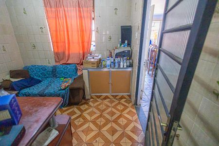 Sala de TV de casa à venda com 3 quartos, 400m² em São Bernardo, Belo Horizonte
