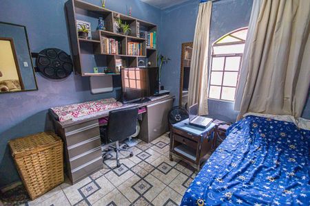 Casa à venda com 400m², 3 quartos e 2 vagas Casa à venda com 400m², 3 quartos e 2 vagasQuarto 2