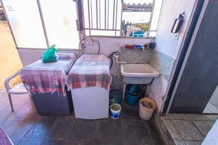 Casa à venda com 400m², 3 quartos e 2 vagas Casa à venda com 400m², 3 quartos e 2 vagasÁrea de Serviço