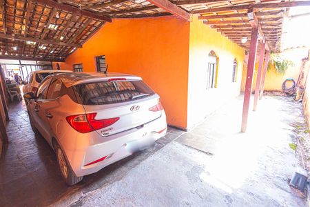 Casa à venda com 400m², 3 quartos e 2 vagas Casa à venda com 400m², 3 quartos e 2 vagasÁrea comum