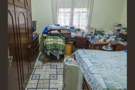 Casa à venda com 400m², 3 quartos e 2 vagas Casa à venda com 400m², 3 quartos e 2 vagasQuarto 1