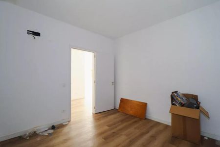 Casa de condomínio à venda com 300m², 4 quartos e 2 vagas Casa de condomínio à venda com 300m², 4 quartos e 2 vagasFoto 01