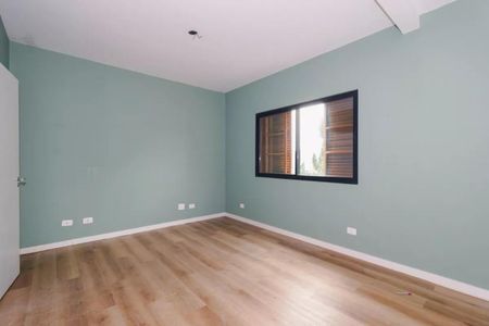 Casa de condomínio à venda com 300m², 4 quartos e 2 vagas Casa de condomínio à venda com 300m², 4 quartos e 2 vagasFoto 01