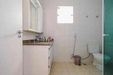 Casa de condomínio à venda com 300m², 4 quartos e 2 vagas Casa de condomínio à venda com 300m², 4 quartos e 2 vagasFoto 01