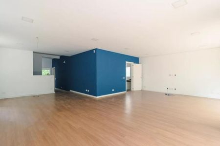 Casa de condomínio à venda com 300m², 4 quartos e 2 vagas Casa de condomínio à venda com 300m², 4 quartos e 2 vagasFoto 01