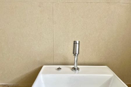 Casa para alugar com 350m², 3 quartos e 3 vagas Casa para alugar com 350m², 3 quartos e 3 vagasBanheiro