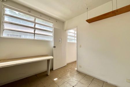 Casa para alugar com 350m², 3 quartos e 3 vagas Casa para alugar com 350m², 3 quartos e 3 vagasEdícula