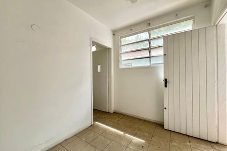 Casa para alugar com 350m², 3 quartos e 3 vagas Casa para alugar com 350m², 3 quartos e 3 vagasEdícula