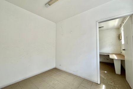 Casa para alugar com 350m², 3 quartos e 3 vagas Casa para alugar com 350m², 3 quartos e 3 vagasEdícula