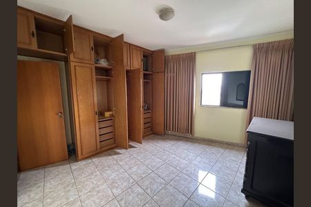 Casa à venda com 1200m², 4 quartos e 2 vagasFoto 32