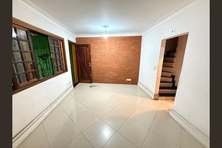 Casa à venda com 150m², 2 quartos e 2 vagasFoto 02