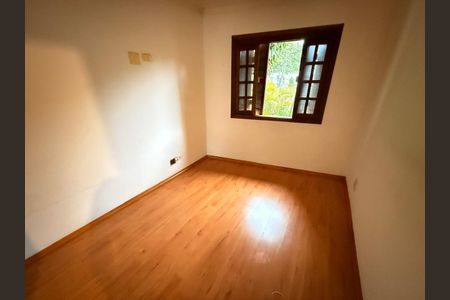 Foto 13 de casa à venda com 2 quartos, 150m² em Jardim Monte Azul, São Paulo