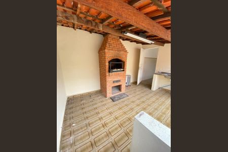 Casa à venda com 5 quartos, 300m² em Jardim Colorado, São Paulo