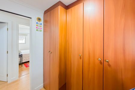 Apartamento à venda com 69m², 3 quartos e sem vaga Apartamento à venda com 69m², 3 quartos e sem vagaEscritório