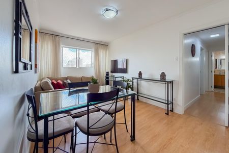 Apartamento à venda com 69m², 3 quartos e sem vaga Apartamento à venda com 69m², 3 quartos e sem vagaSala