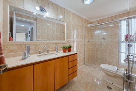 Apartamento à venda com 69m², 3 quartos e sem vaga Apartamento à venda com 69m², 3 quartos e sem vagaBanheiro Corredor