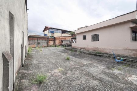 Casa à venda com 437m², 4 quartos e 11 vagasQuintal