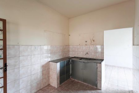Casa à venda com 437m², 4 quartos e 11 vagasCozinha