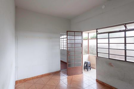 Sala de casa à venda com 4 quartos, 437m² em Glória, Belo Horizonte