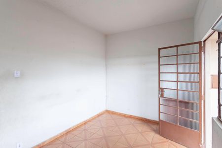 Casa à venda com 437m², 4 quartos e 11 vagasSala