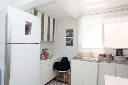 Apartamento à venda com 104m², 3 quartos e 1 vagaÁrea de Serviço